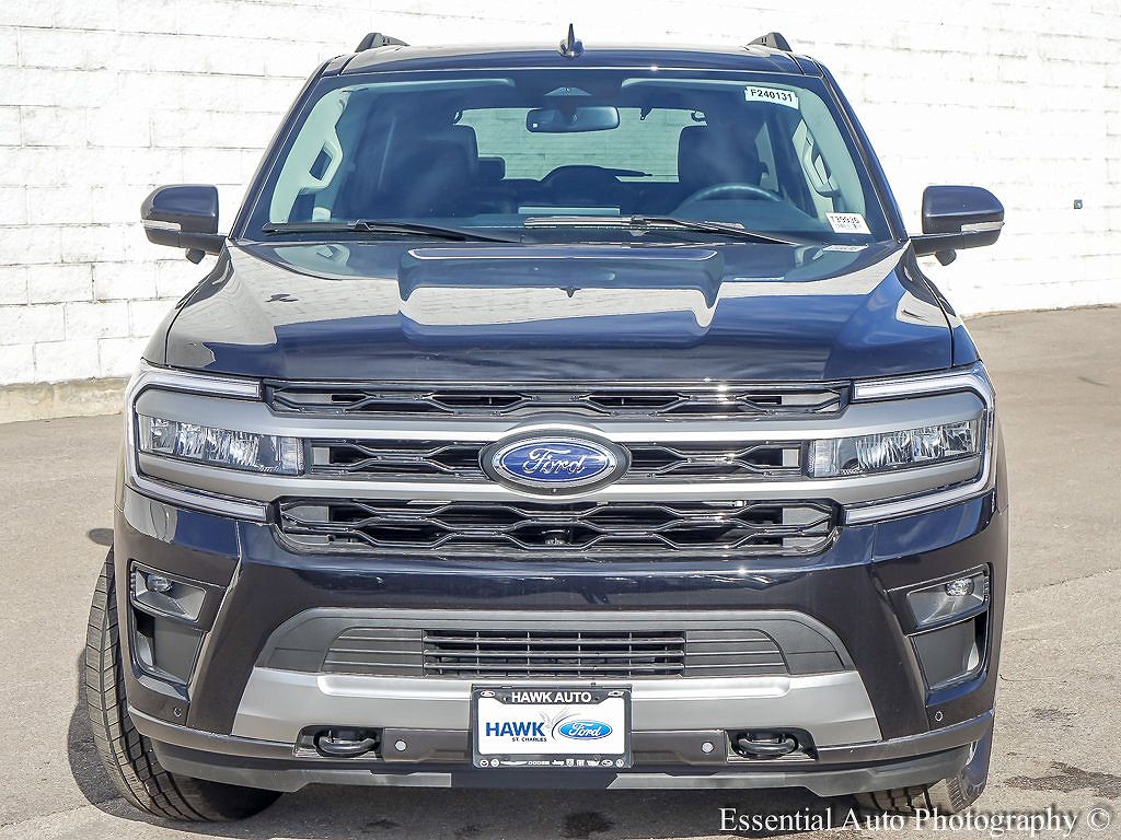 2024 Ford Expedition XLT image 3