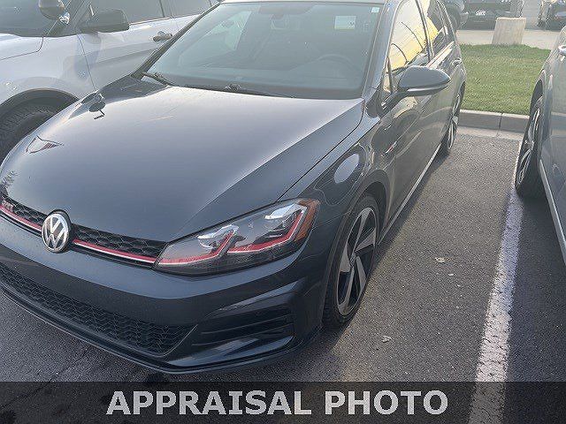 2019 Volkswagen Golf SE image 0