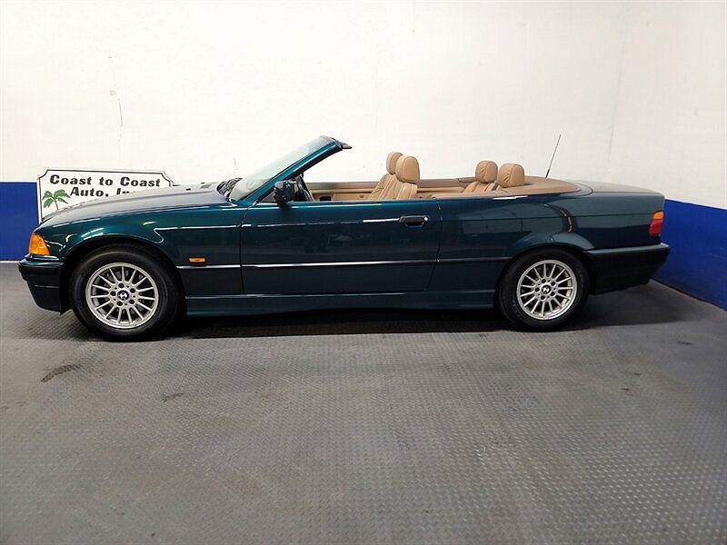 1998 BMW 3 Series 323i image 3