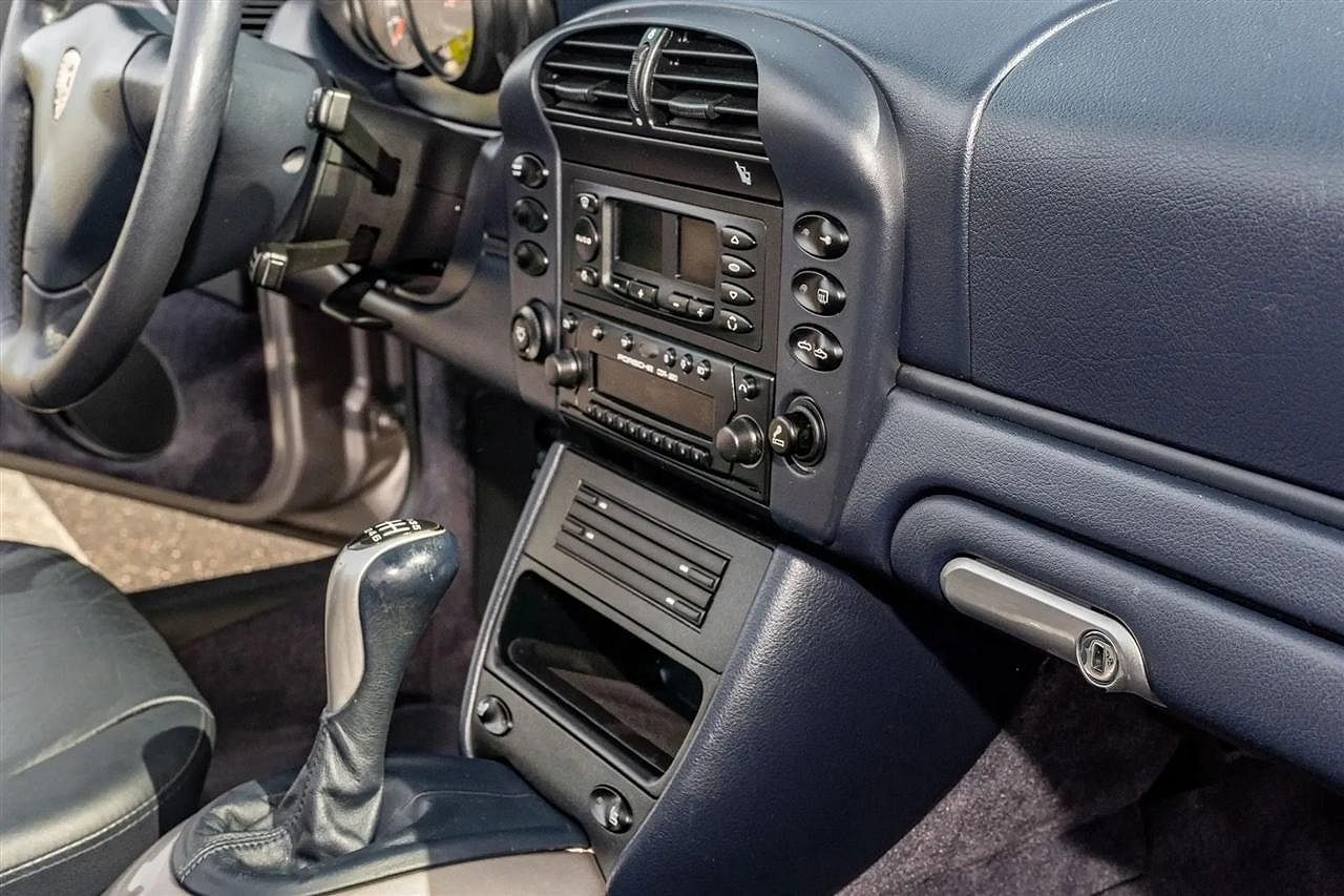 2002 Porsche 911