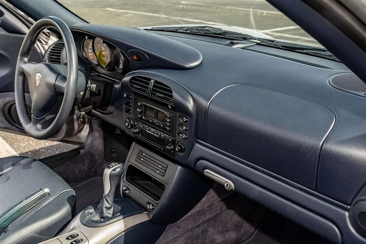 2002 Porsche 911