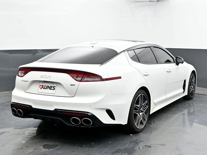 2023 Kia Stinger