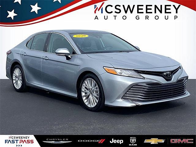 2020 Toyota Camry XLE image 0