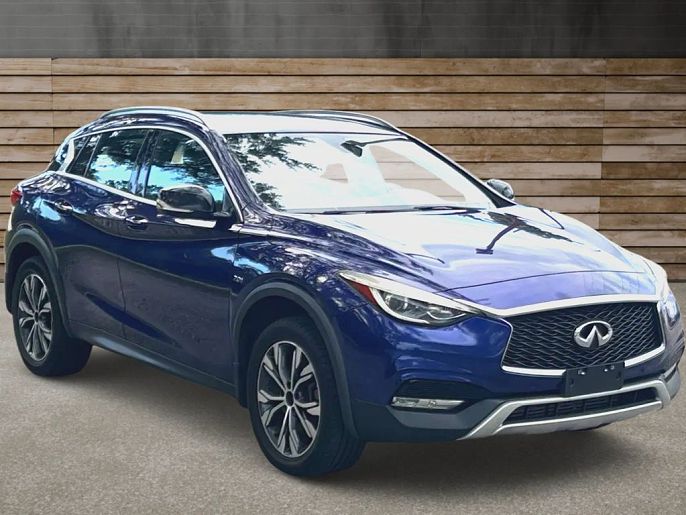 2017 Infiniti QX30
