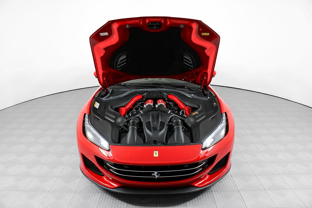 2020 Ferrari Portofino null image 24