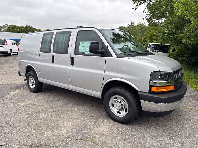 2025 Chevrolet Express