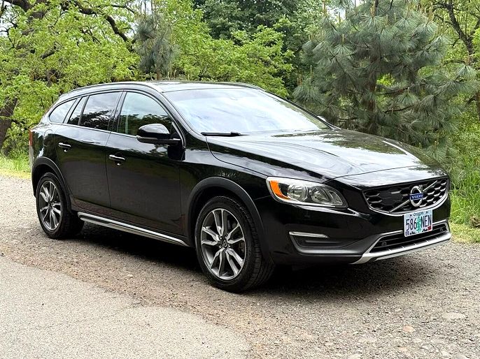 2015 Volvo V60