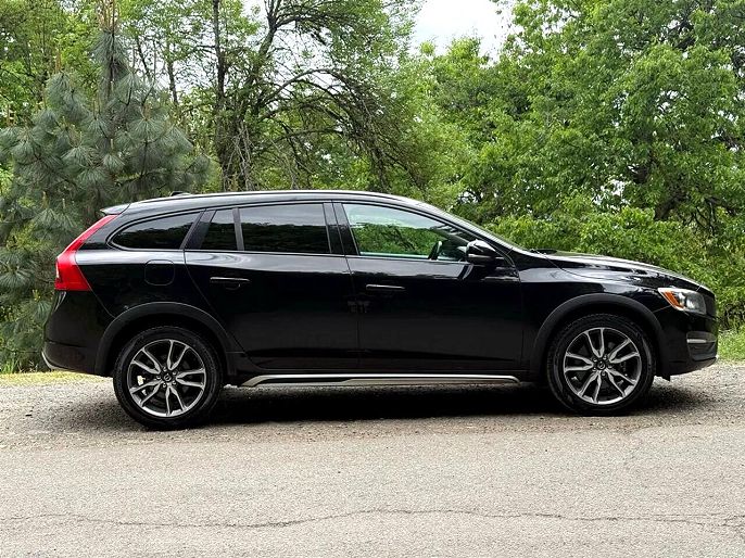 2015 Volvo V60