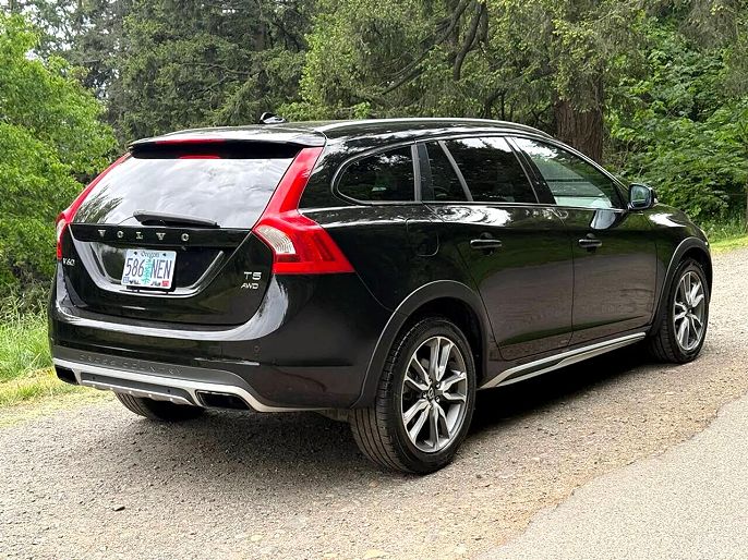 2015 Volvo V60
