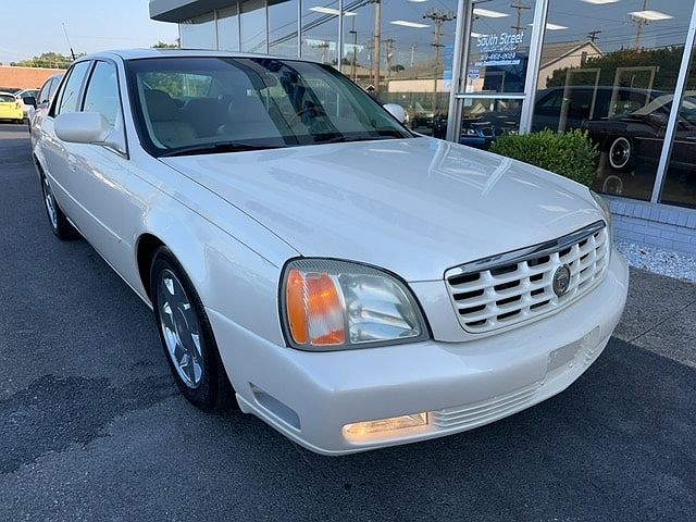 2001 Cadillac DeVille DTS image 1