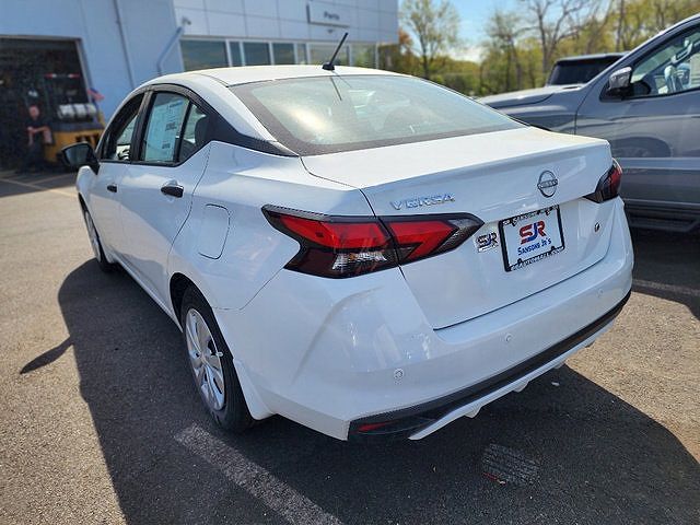 2025 Nissan Versa