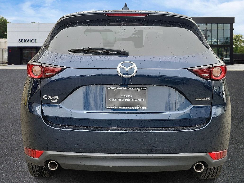 2021 Mazda CX-5 Touring image 4
