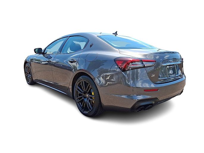 2022 Maserati Ghibli
