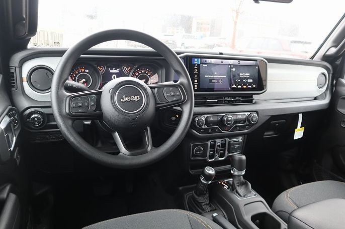 2025 Jeep Gladiator