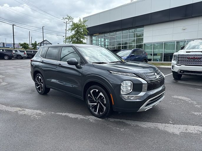 2024 Mitsubishi Outlander