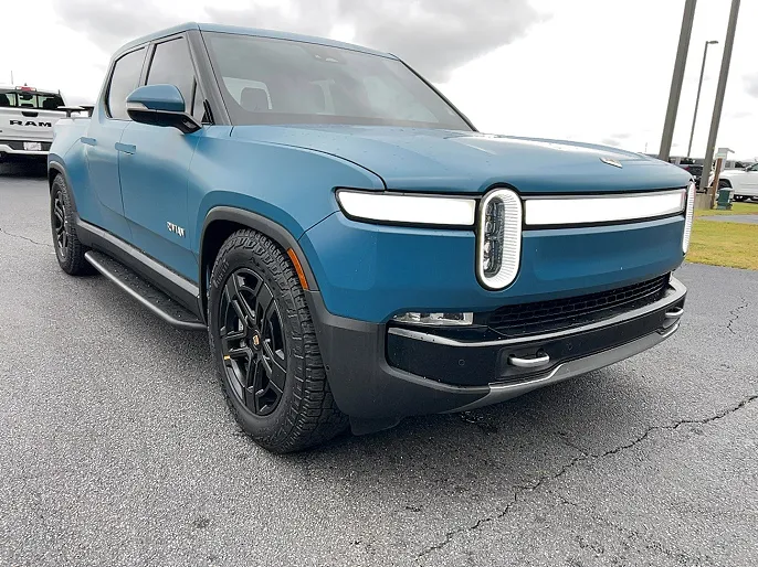 2024 Rivian R1T