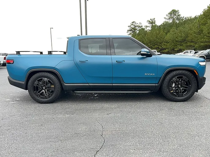 2024 Rivian R1T