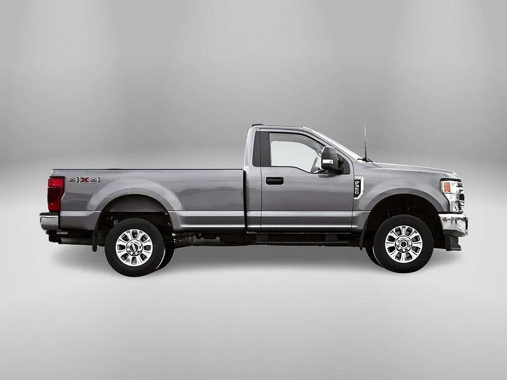 2022 Ford F-350 XL image 1