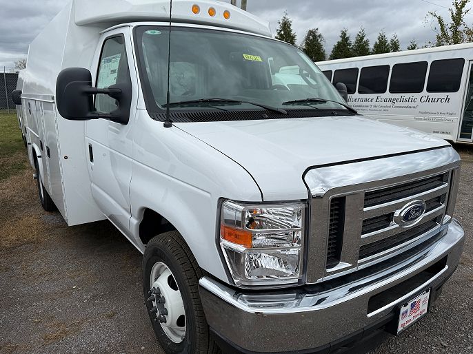 2025 Ford Econoline