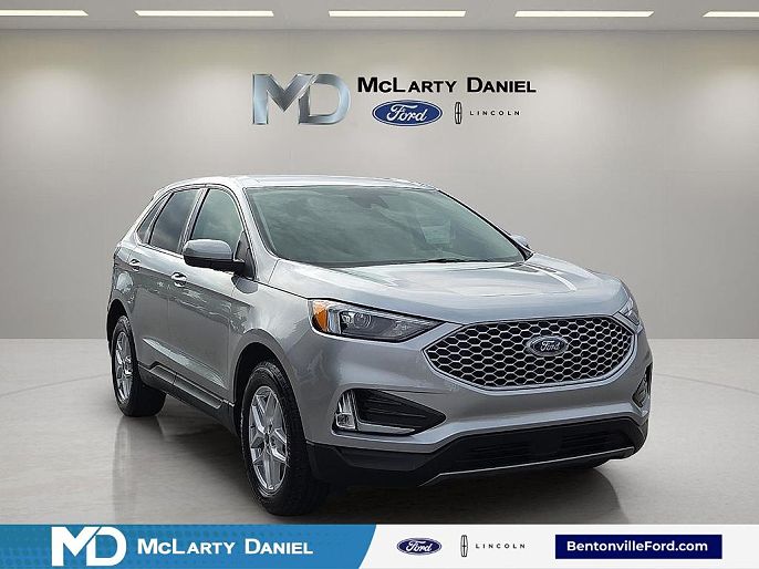 2023 Ford Edge