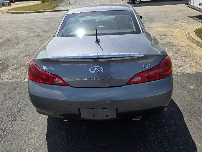 2013 Infiniti G37