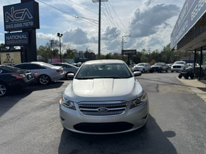 2010 Ford Taurus