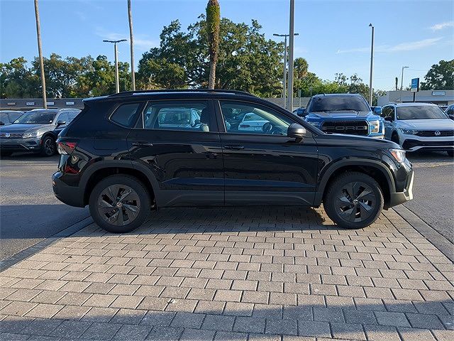2025 Volkswagen Taos