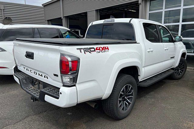 2022 Toyota Tacoma TRD Off Road image 2