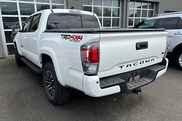 2022 Toyota Tacoma TRD Off Road image 3