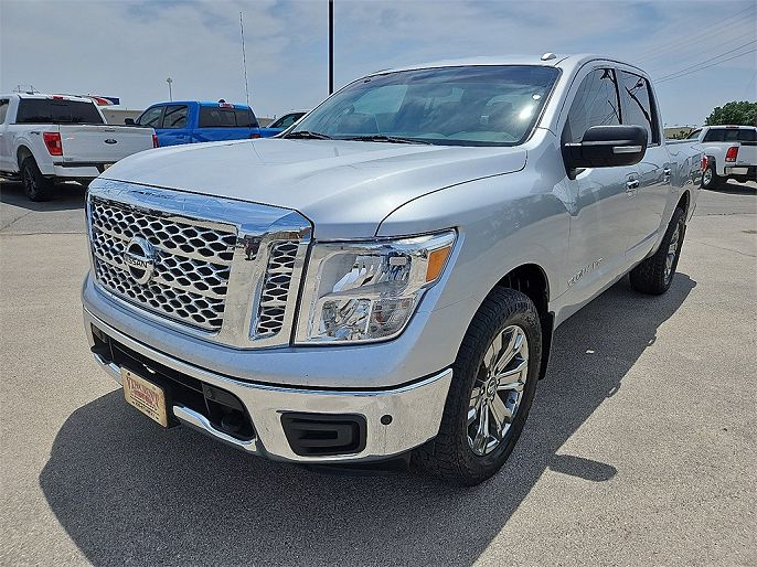 2018 Nissan Titan