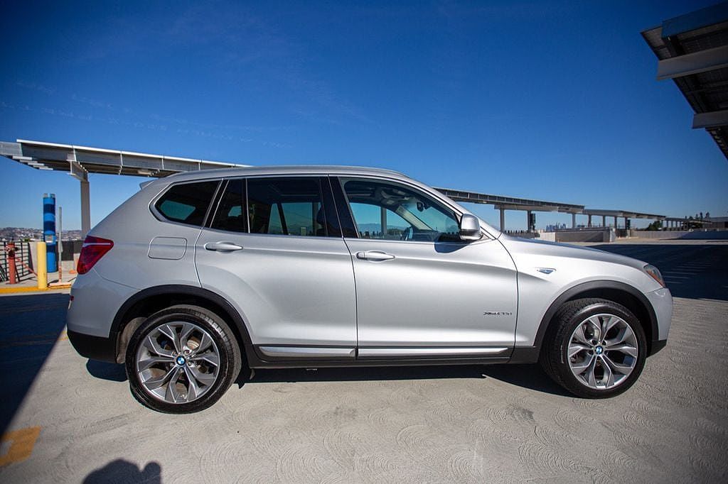 2016 BMW X3 xDrive28d image 2