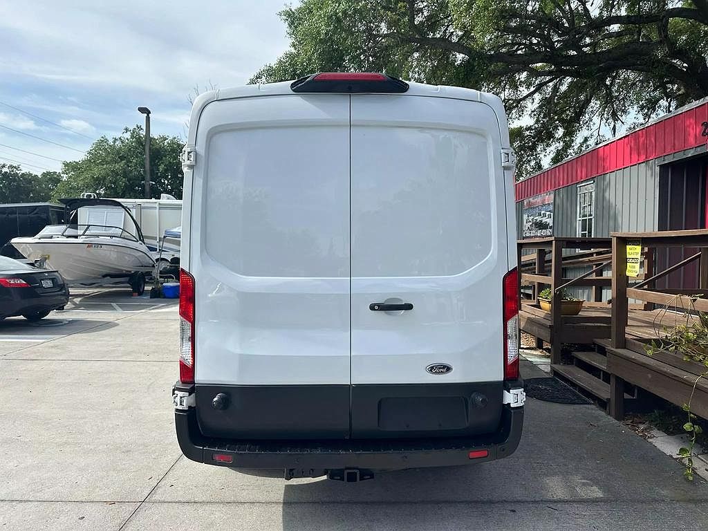 2018 Ford Transit null image 3