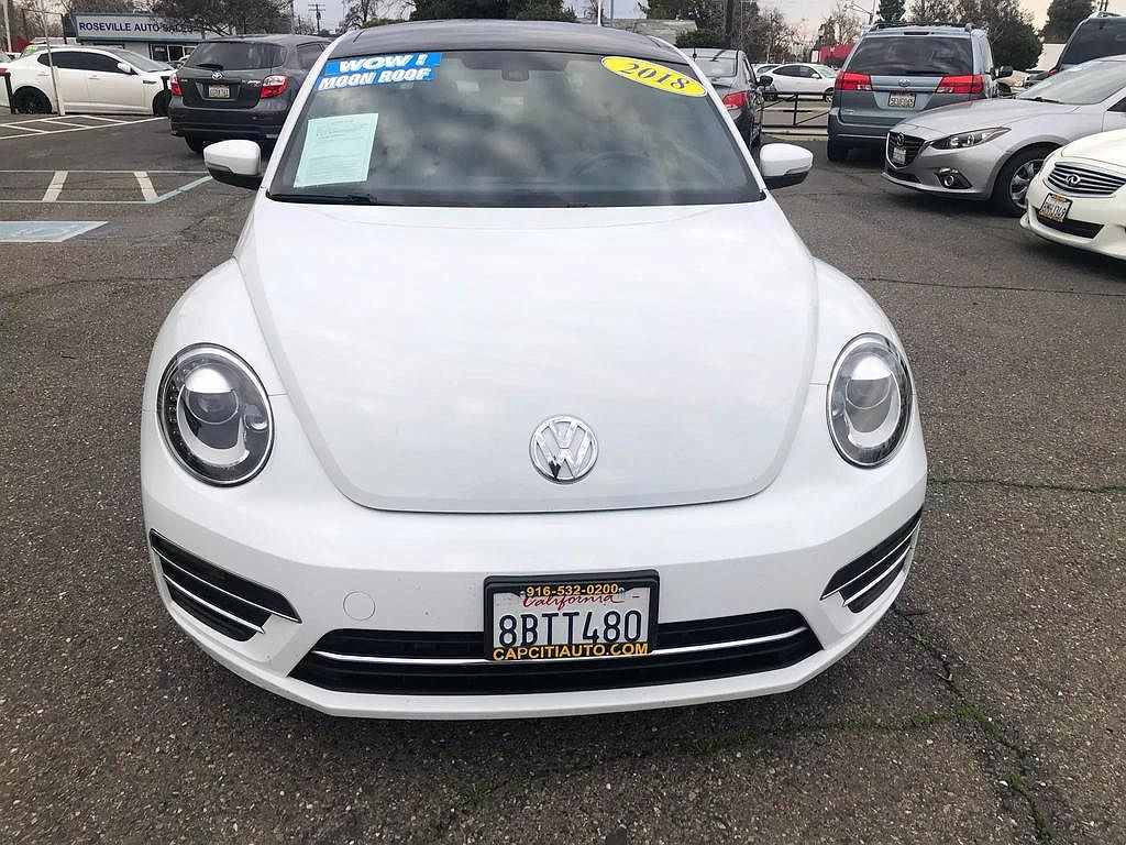 2018 Volkswagen Beetle Coast image 1