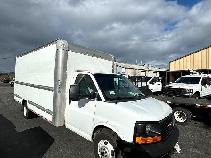 2018 GMC Savana