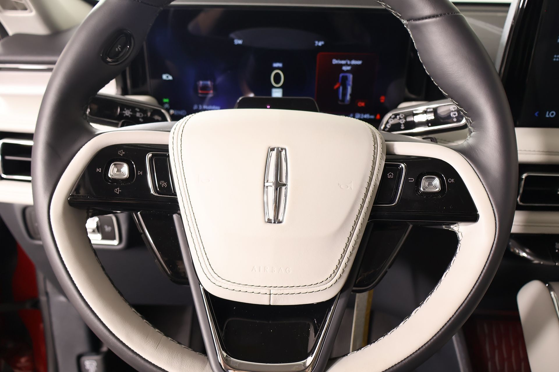 2026 Lincoln Aviator