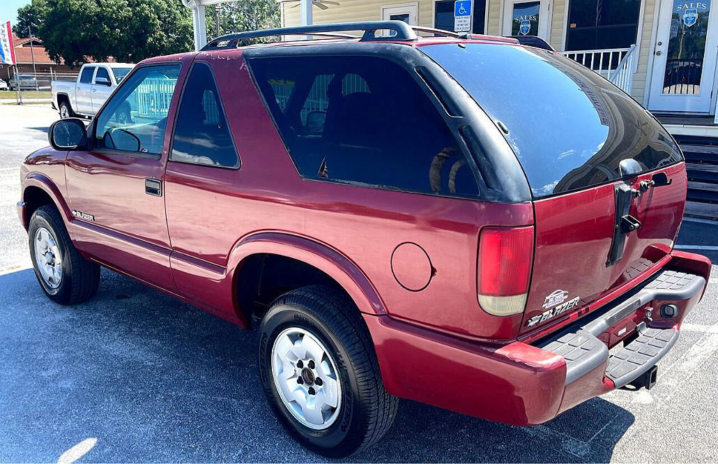 1998 Chevrolet Blazer null image 2