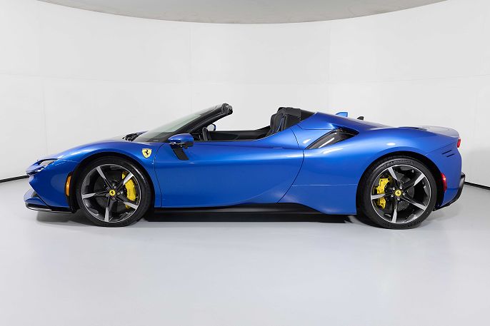 2024 Ferrari SF90