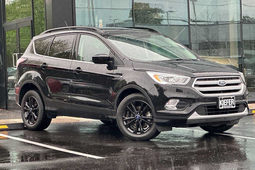 2018 Ford Escape SEL image 1