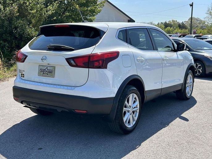 2017 Nissan Rogue Sport