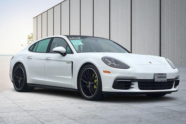 2019 Porsche Panamera