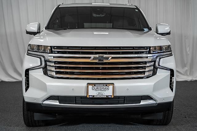 2023 Chevrolet Suburban High Country image 1