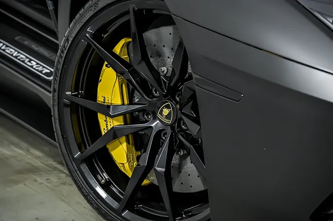 2018 Lamborghini Aventador