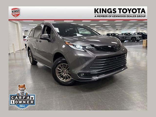 2022 Toyota Sienna