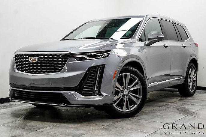 2025 Cadillac XT6