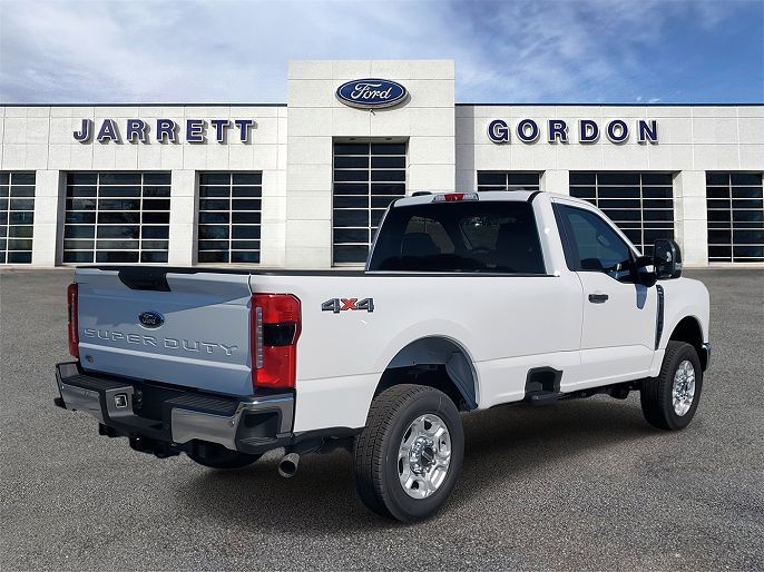 2025 Ford F-250
