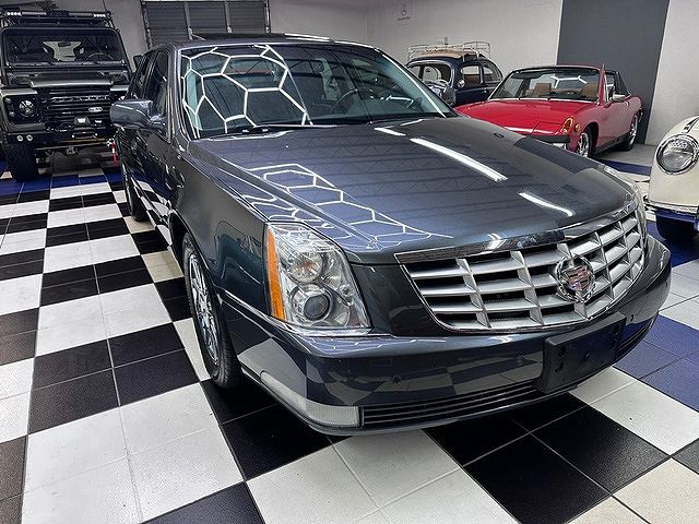2011 Cadillac DTS