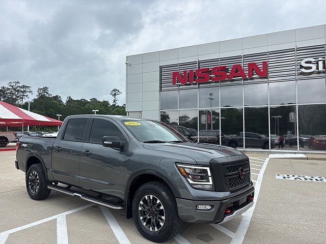 2023 Nissan Titan