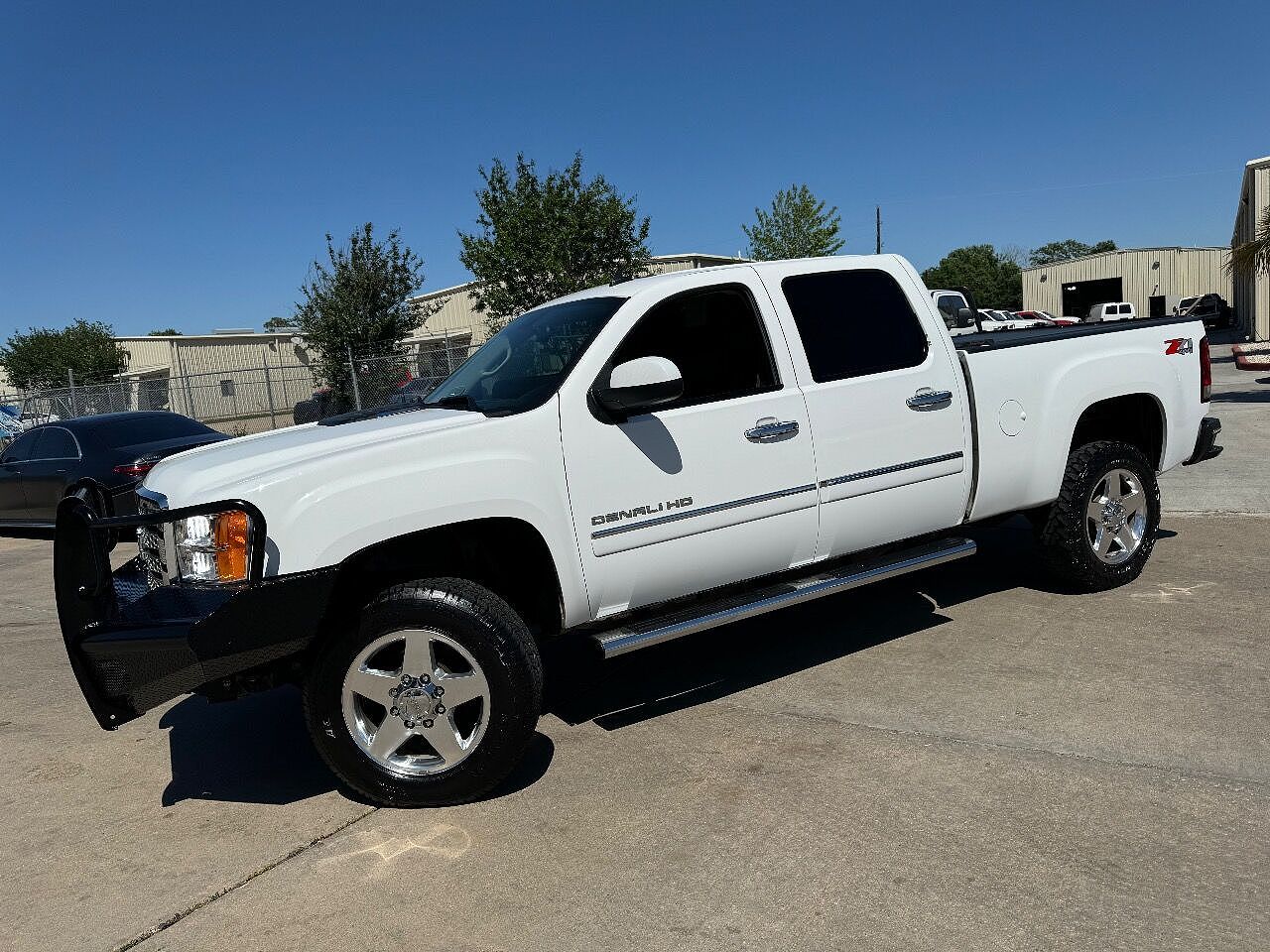 2013 GMC Sierra 2500HD Denali image 16