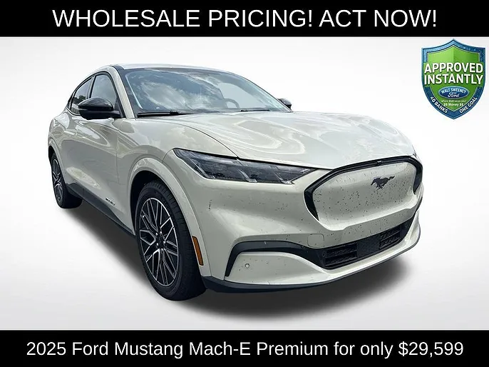 2025 Ford Mustang Mach-E