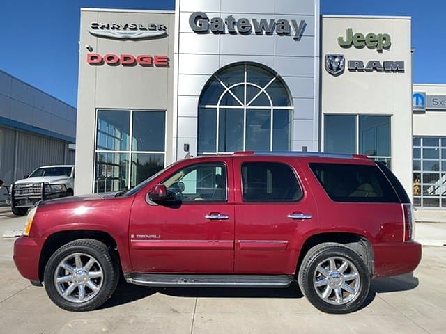 2007 GMC Yukon Denali image 0